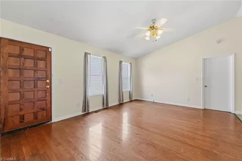 Living - 808 Circle Dr, High Point, NC 27262 photo 3 of 5