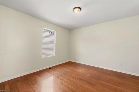 Bedroom - 808 Circle Dr, High Point, NC 27262 photo 6 of 6