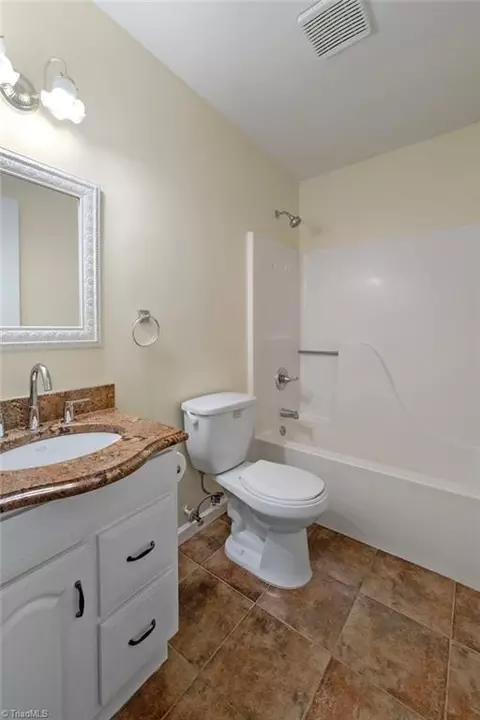 Bath - 808 Circle Dr, High Point, NC 27262 photo 1 of 2