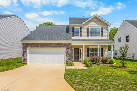 3538 River Farm Dr, Kernersville, NC 27284