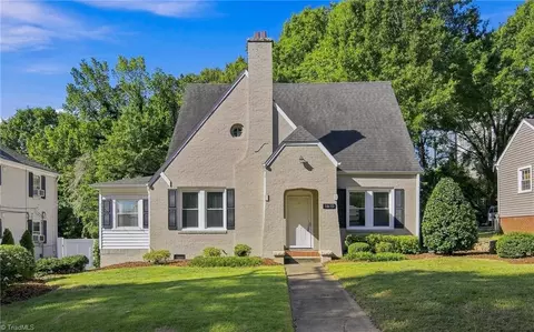 1610 First St W, Winston Salem, NC 27104
