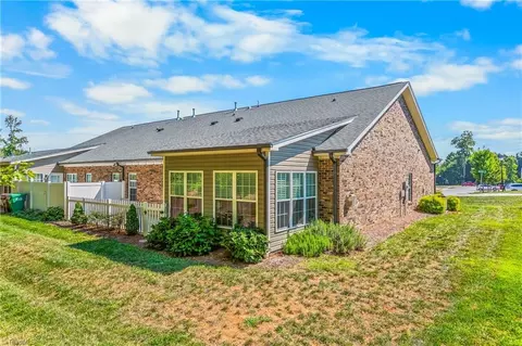 Exterior - 3707 Wheat St, High Point, NC 27265 photo 5 of 8