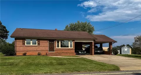 3028 Sparta Rd, North Wilkesboro, NC 28659