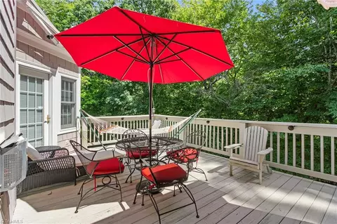Exterior - 408 Deer Path, Eden, NC 27288 photo 6 of 9