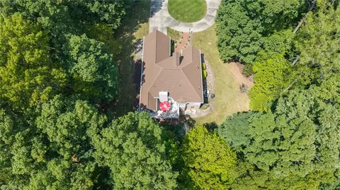 View/Area - 408 Deer Path, Eden, NC 27288 photo 5 of 6