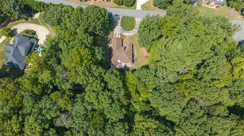 View/Area - 408 Deer Path, Eden, NC 27288 photo 4 of 6