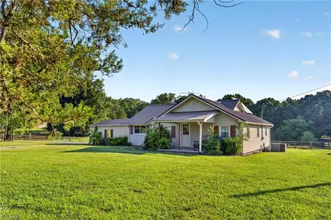 1422 Academy Road Ext, Franklinville, NC 27248