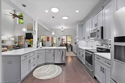 Kitchen - 189 Cabot Dr, Winston Salem, NC 27103 photo 1 of 4