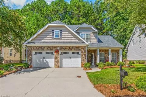 189 Cabot Dr, Winston Salem, NC 27103