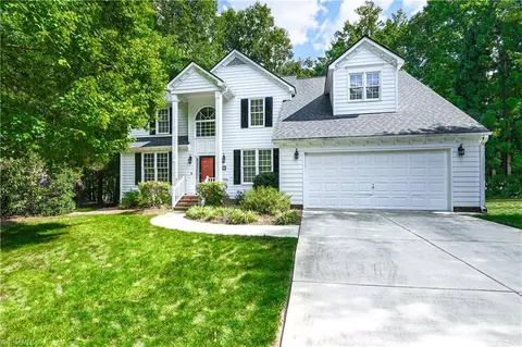 3 Veranda Ct, Greensboro, NC 27455