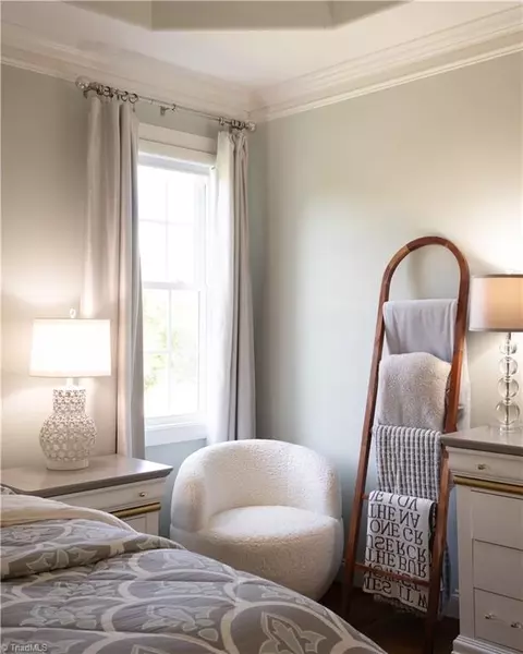 Bedroom - 4803 Hampton Oak Ct, Clemmons, NC 27012 photo 4 of 11