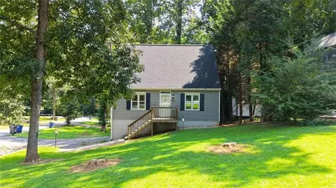4313 Walnut Hollow Dr, Winston Salem, NC 27127