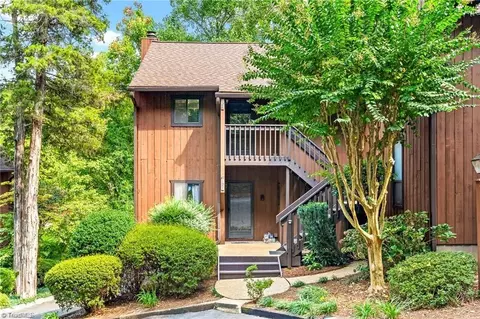 128 Cedar Lake Trl, Winston Salem, NC 27104