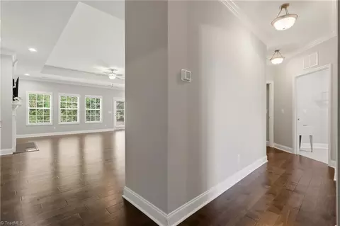 Entry Way - 3770 Echo Forest Trl, High Point, NC 27265 photo 3 of 6