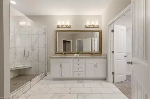 Entry Way - 3770 Echo Forest Trl, High Point, NC 27265 photo 6 of 6