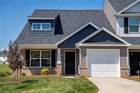 7649 Oliver Park Dr, Whitsett, NC 27377