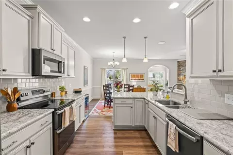 Kitchen - 140 Windmill Trl, High Point, NC 27265 photo 5 of 5