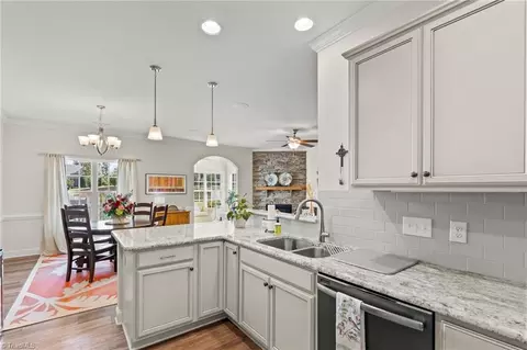 Kitchen - 140 Windmill Trl, High Point, NC 27265 photo 2 of 5