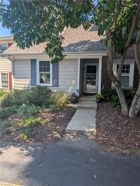 2659 Cottage Pl, Greensboro, NC 27455