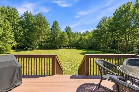 Exterior - 122 Idlewild Rd, Advance, NC 27006 photo 5 of 9