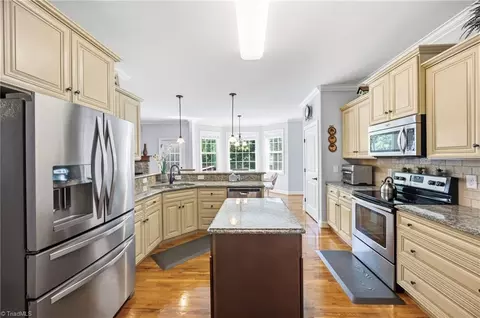 Kitchen - 122 Idlewild Rd, Advance, NC 27006 photo 3 of 4