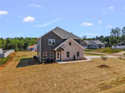 206 Timber Hill Ct, Rural Hall, NC 27045