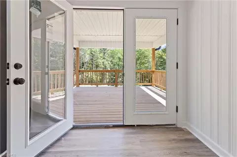 Entry Way - 3760 Meadowbrook Dr, Trinity, NC 27370 photo 2 of 3