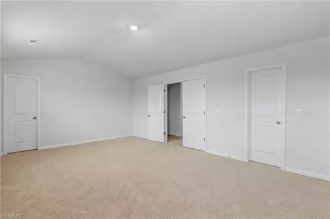 Entry Way - 6947 Saddlebred Dr, Trinity, NC 27370 photo 5 of 6