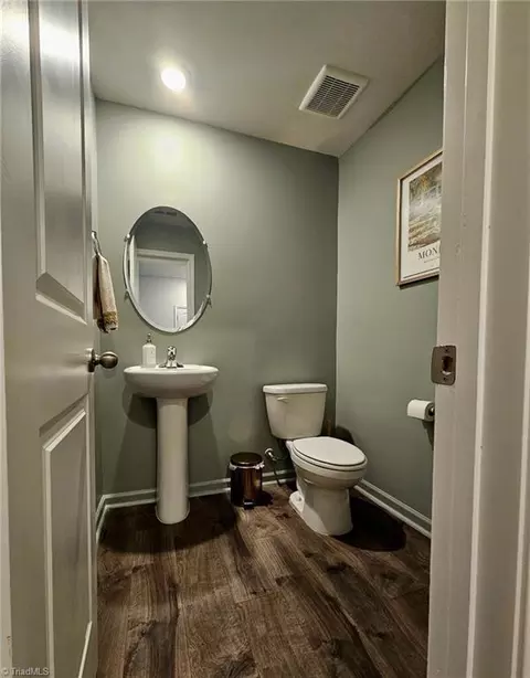Entry Way - 6947 Saddlebred Dr, Trinity, NC 27370 photo 1 of 6