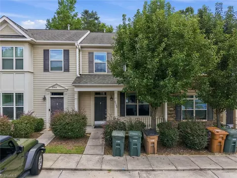 2304 Owls Nest Trl, Mcleansville, NC 27301
