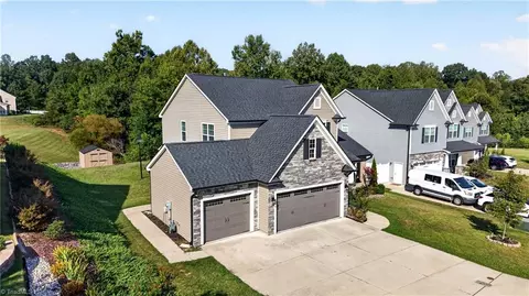 View/Area - 4013 Brayden Dr, High Point, NC 27265 photo 1 of 6