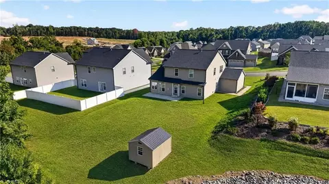 View/Area - 4013 Brayden Dr, High Point, NC 27265 photo 5 of 6