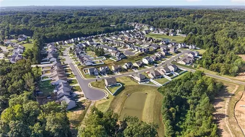View/Area - 4013 Brayden Dr, High Point, NC 27265 photo 3 of 6