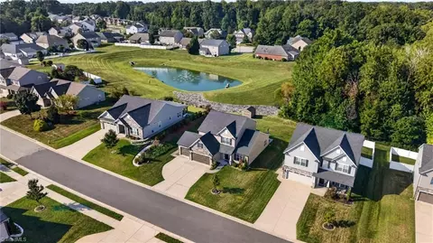View/Area - 4013 Brayden Dr, High Point, NC 27265 photo 4 of 6