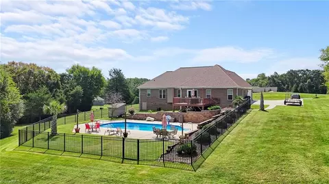Exterior - 116 Steeple View Dr, Randleman, NC 27317 photo 5 of 10