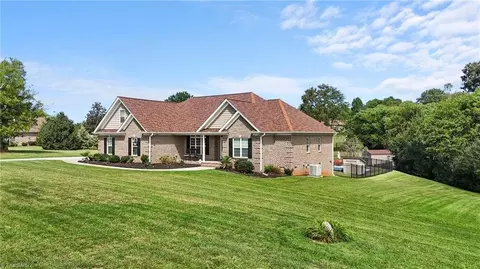 Exterior - 116 Steeple View Dr, Randleman, NC 27317 photo 2 of 10