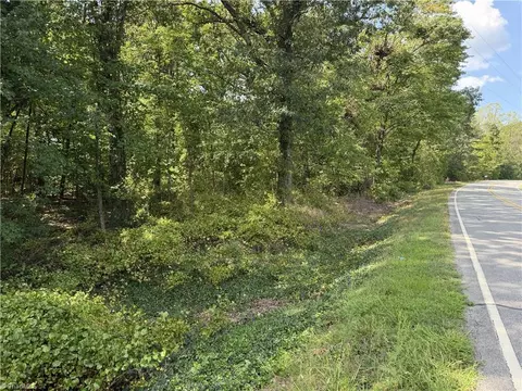 00000 Mizpah Church Rd, Reidsville, NC 27320
