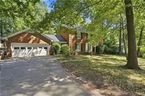 1702 Westminster Dr, Greensboro, NC 27410