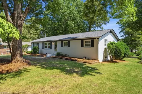 Exterior - 4484 Virginia Dr, Trinity, NC 27370 photo 2 of 7
