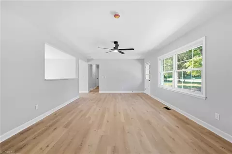Living - 4484 Virginia Dr, Trinity, NC 27370 photo 4 of 11