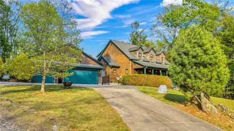 1600 Timber Ridge Rd, Millers Creek, NC 28651