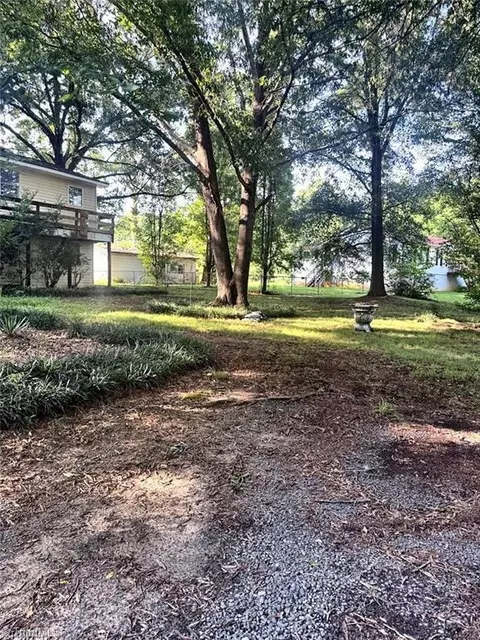 6468 Hampton Rd, Clemmons, NC 27012 photo 3