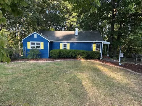 3195 Fleet St, Winston Salem, NC 27127