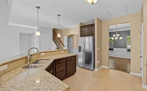 Entry Way - 1814 Castle Gate Ct, High Point, NC 27265 photo 3 of 5