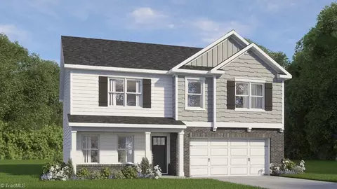 2345 Summercrest Dr, Greensboro, NC 27406