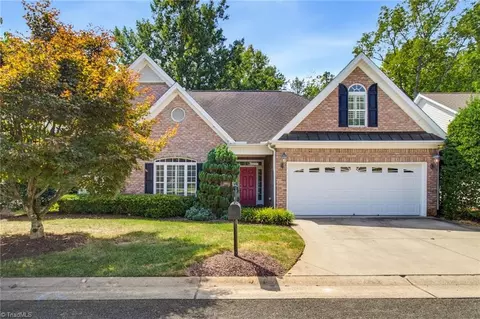148 Brooks Landing Dr, Winston Salem, NC 27106