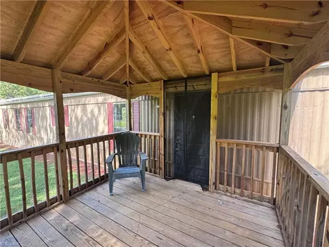 210 Star View Dr, King, NC 27021 photo 5