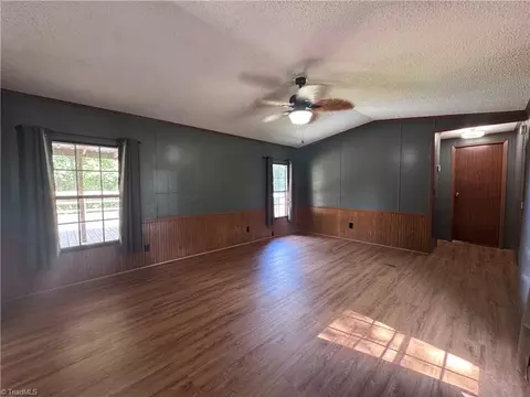 210 Star View Dr, King, NC 27021 photo 7