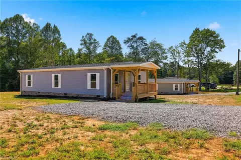 277 Glenn Dancy Rd, Hays, NC 28635
