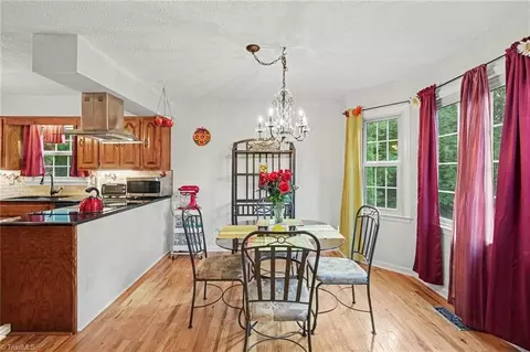 Dining - 6005 Stone Bluff Dr, Clemmons, NC 27012 photo 4 of 4